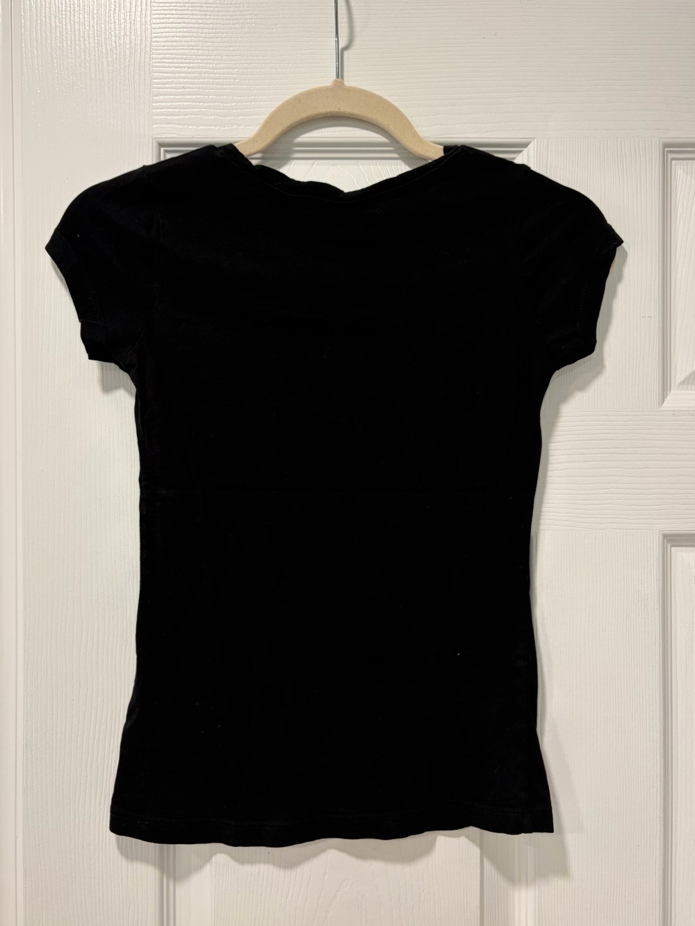 Guess Black Short Sleeve Tee with Pink Floral Logo - Picture 2 of 3